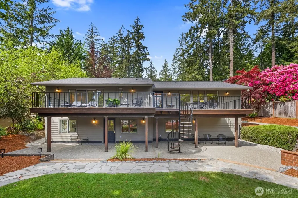 8815 90th Avenue NW Gig Harbor WA 98332