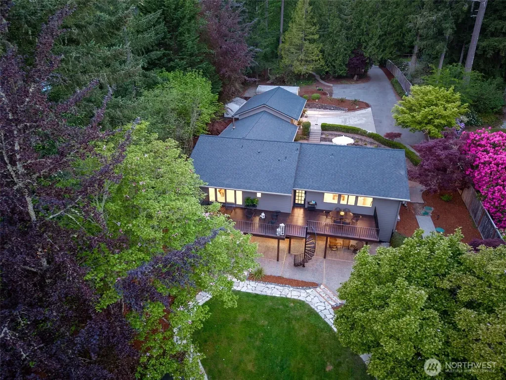 8815 90th Avenue NW Gig Harbor WA 98332