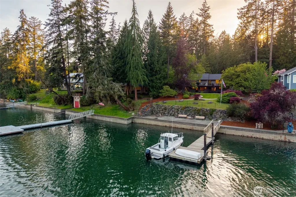 8815 90th Avenue NW Gig Harbor WA 98332
