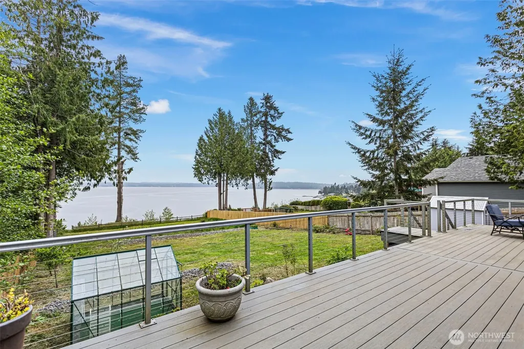 3013 Paradise Bay Road Port Ludlow WA 98365