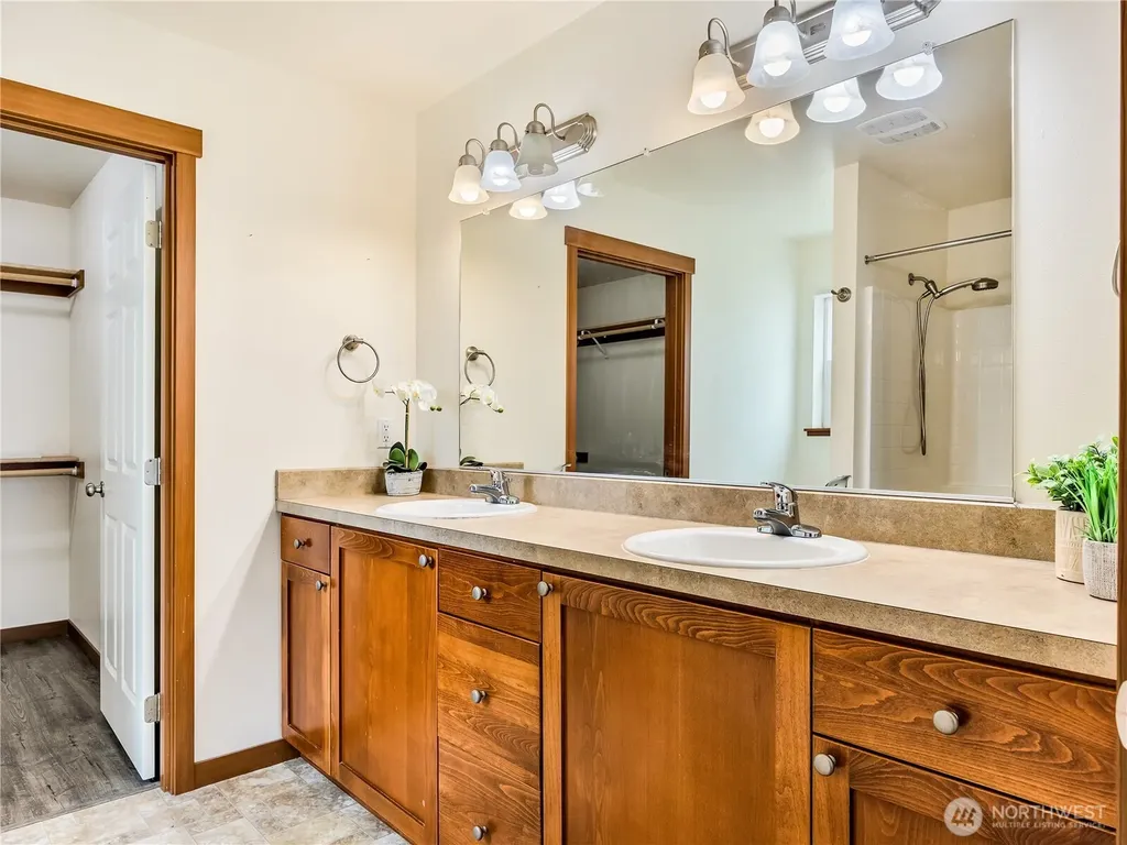 31109 H Street Ocean Park WA 98640