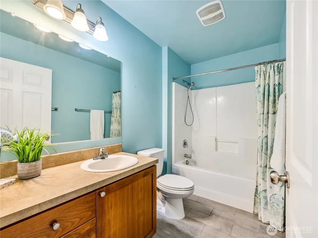 31109 H Street Ocean Park WA 98640