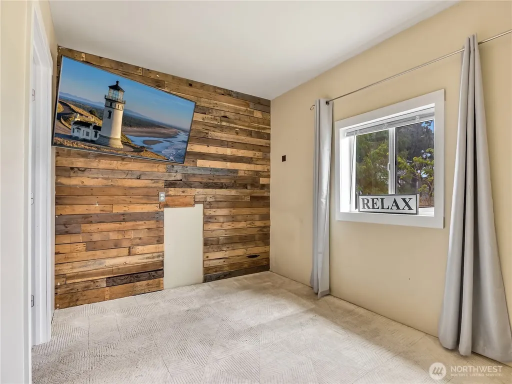 31109 H Street Ocean Park WA 98640