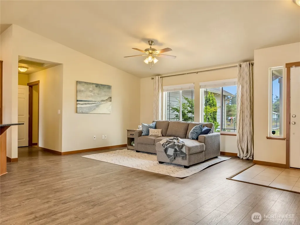 31109 H Street Ocean Park WA 98640