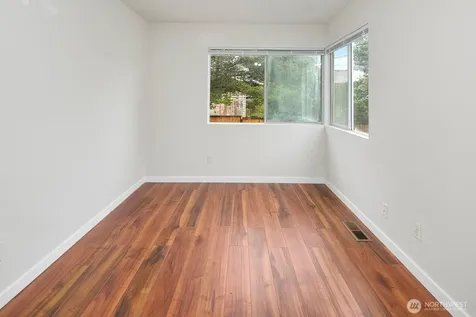 2367 S Forest Street Seattle WA 98144