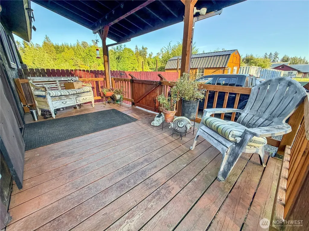 4117 Key Peninsula Highway SW Longbranch WA 98351