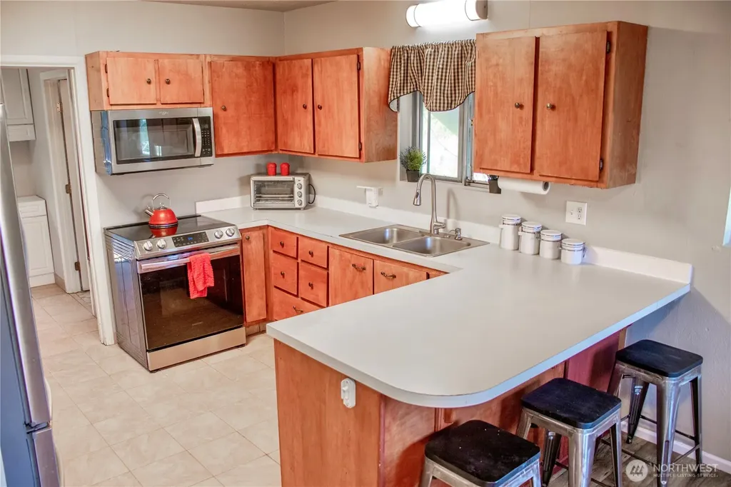 4117 Key Peninsula Highway SW Longbranch WA 98351