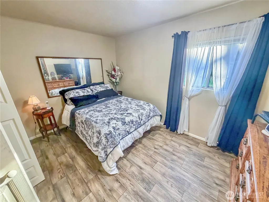 4117 Key Peninsula Highway SW Longbranch WA 98351