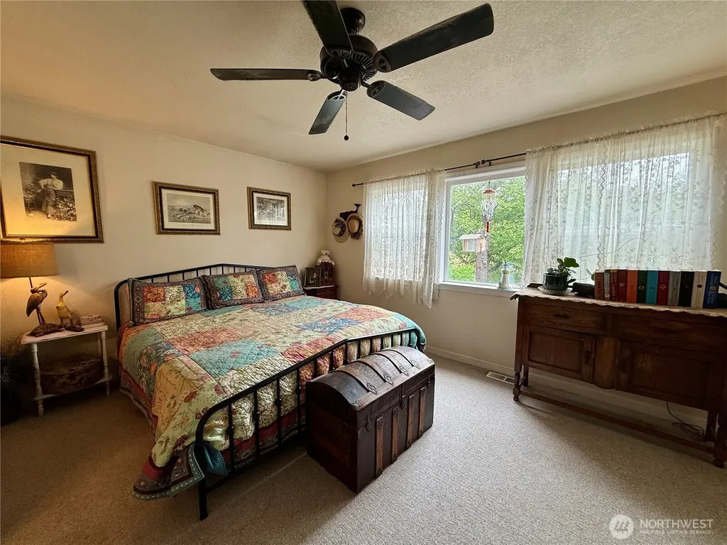 30214 H Street Ocean Park WA 98640