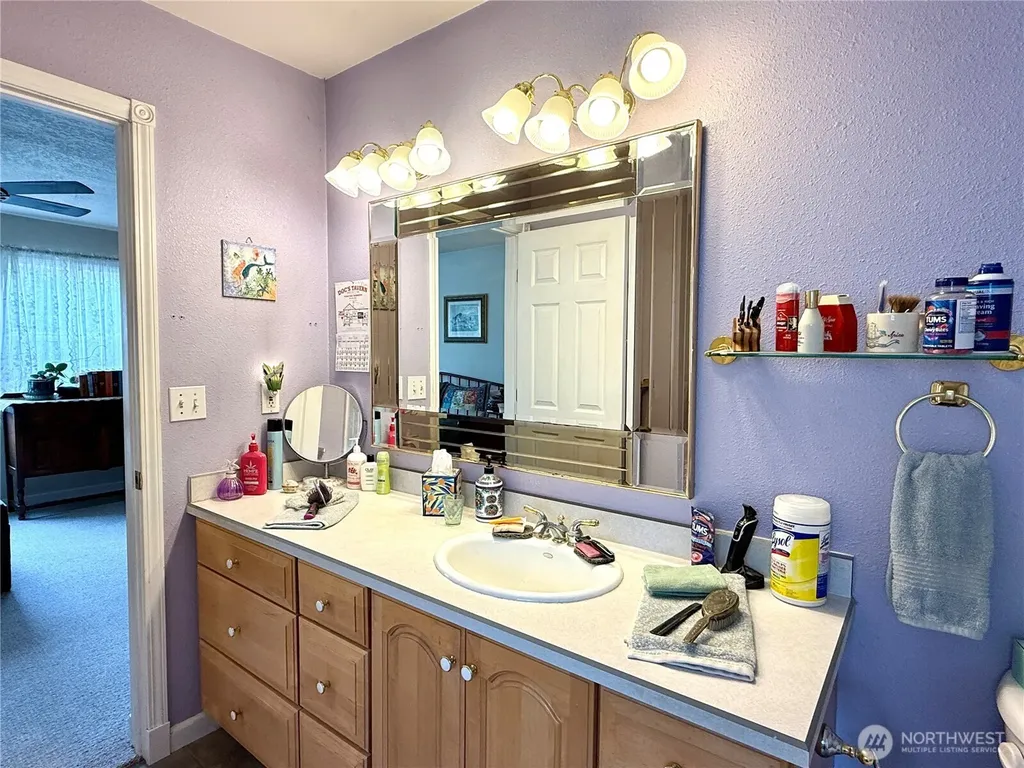 30214 H Street Ocean Park WA 98640