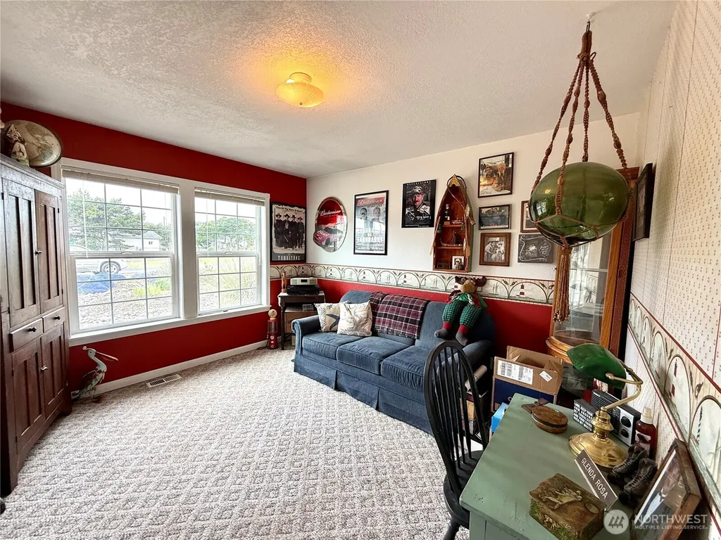 30214 H Street Ocean Park WA 98640