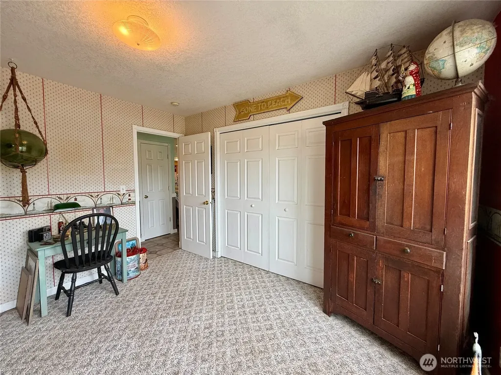 30214 H Street Ocean Park WA 98640