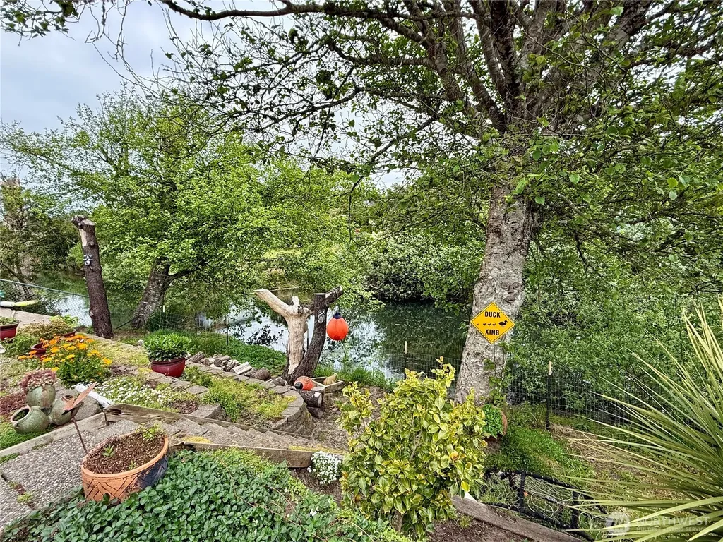 30214 H Street Ocean Park WA 98640