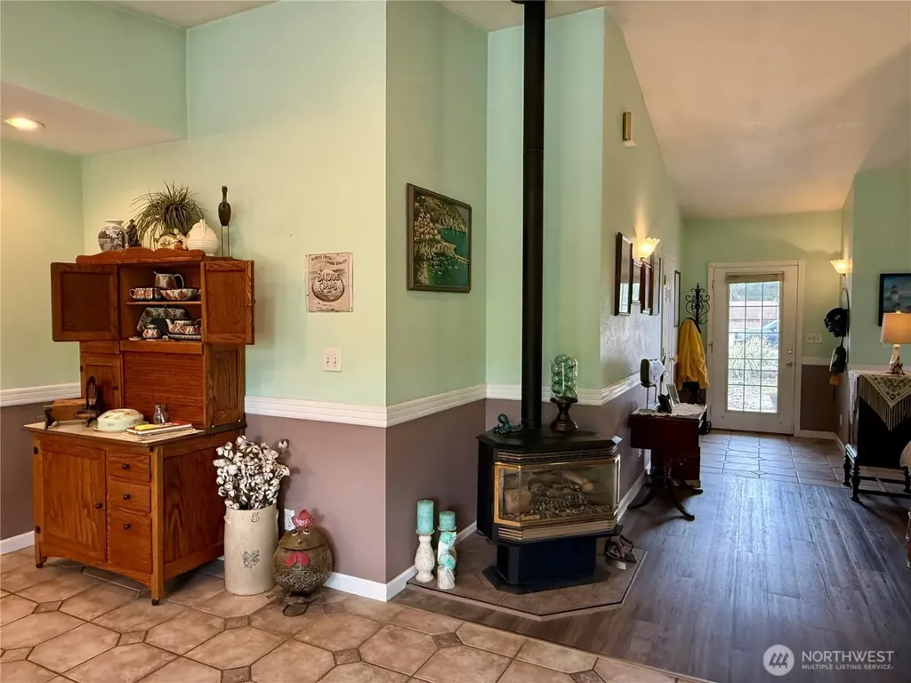 30214 H Street Ocean Park WA 98640