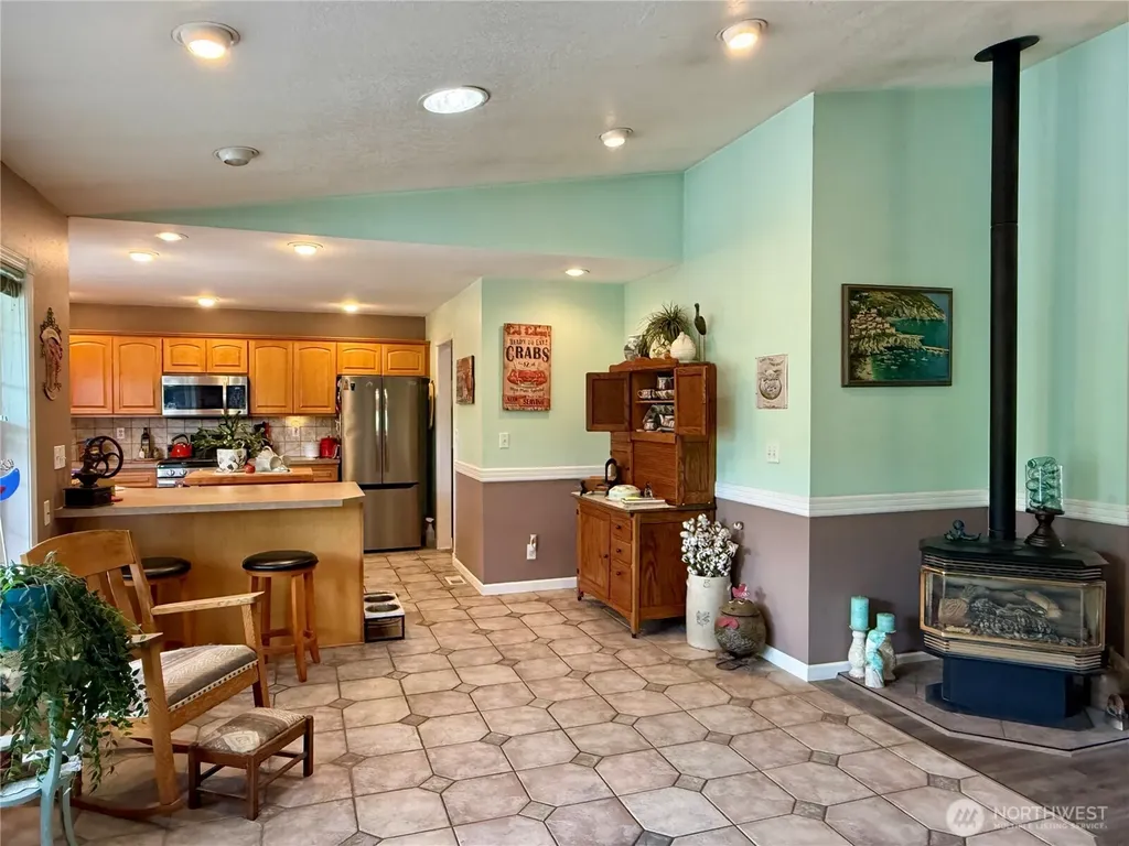 30214 H Street Ocean Park WA 98640