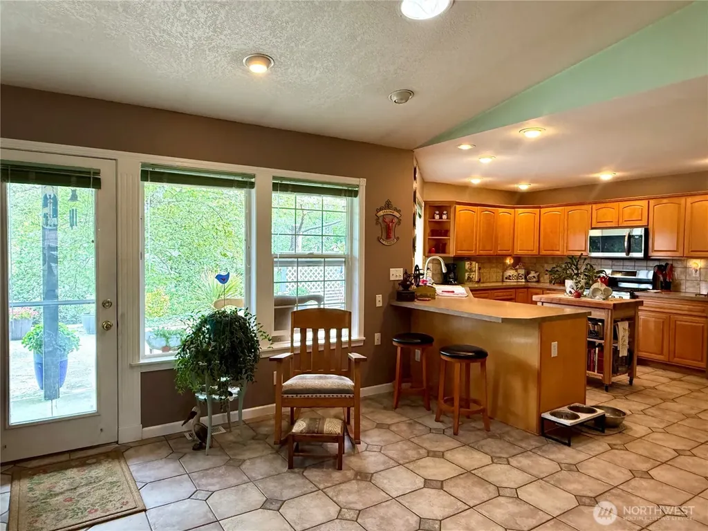 30214 H Street Ocean Park WA 98640