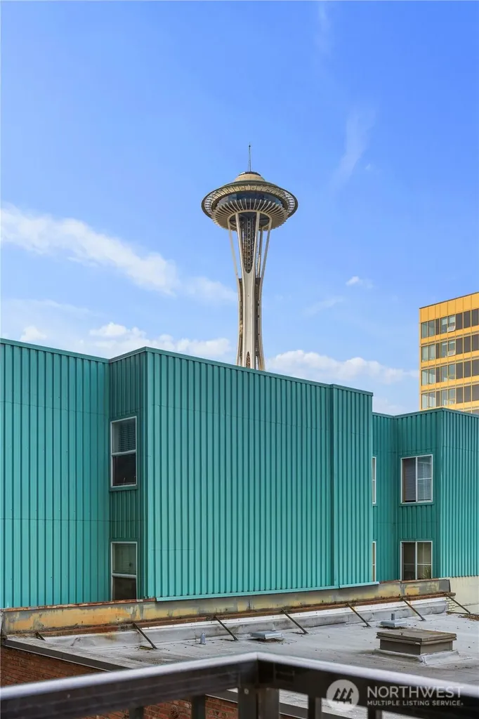 2720 3rd Avenue Seattle WA 98121