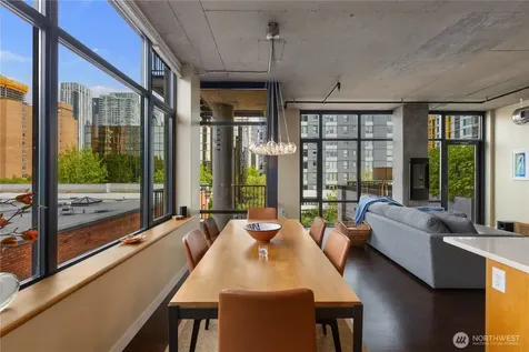 2720 3rd Avenue Seattle WA 98121