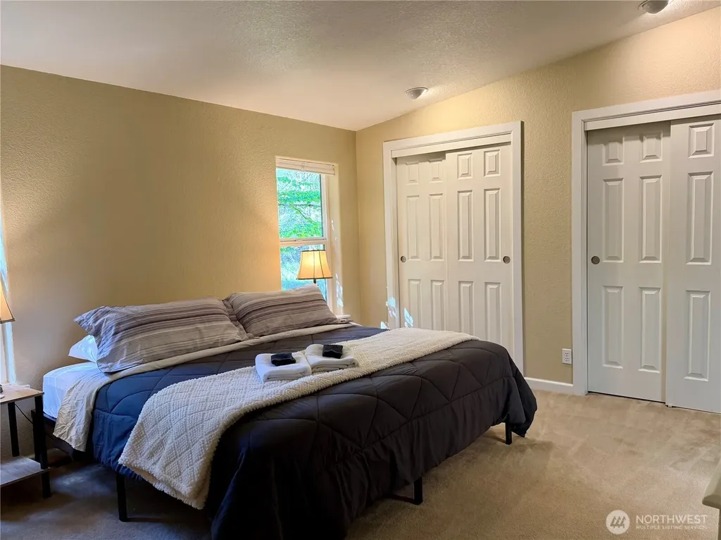 151 Roundwood Lane Packwood WA 98361