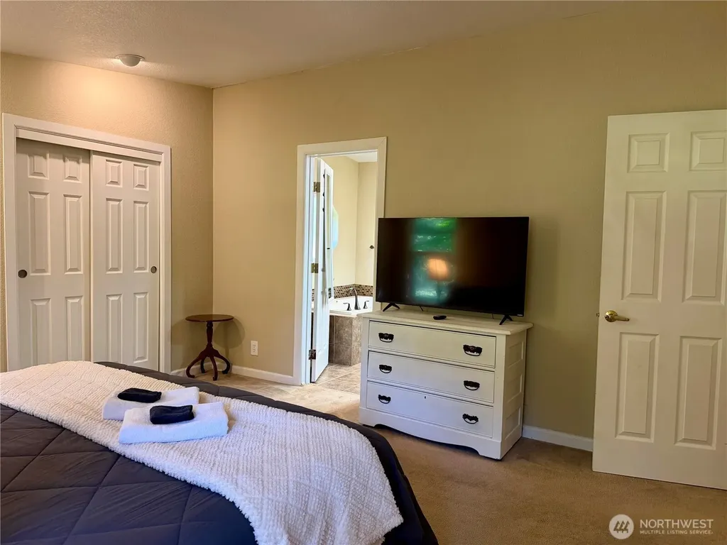 151 Roundwood Lane Packwood WA 98361