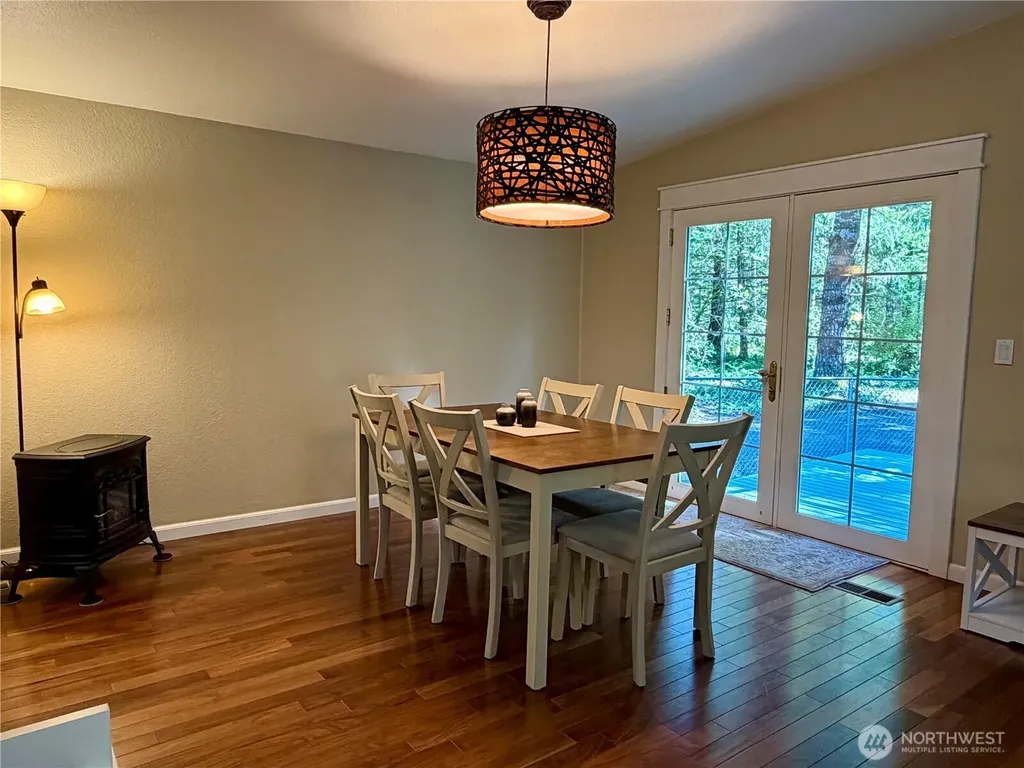 151 Roundwood Lane Packwood WA 98361