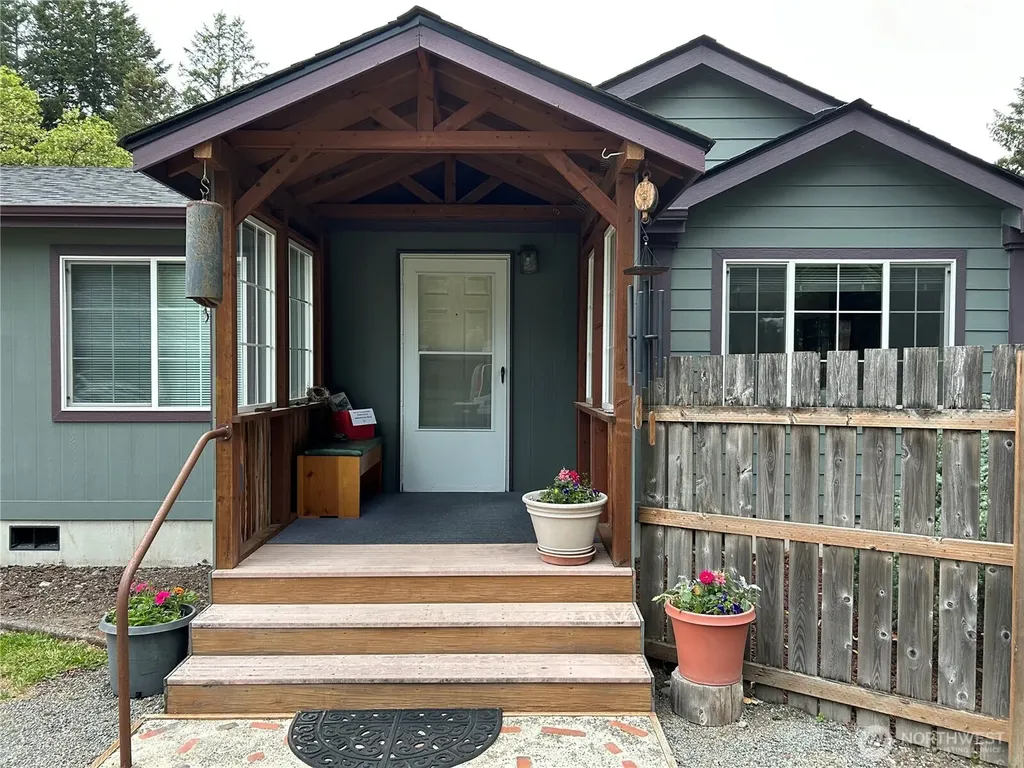 12977 Us Highway 12 Packwood WA 98361