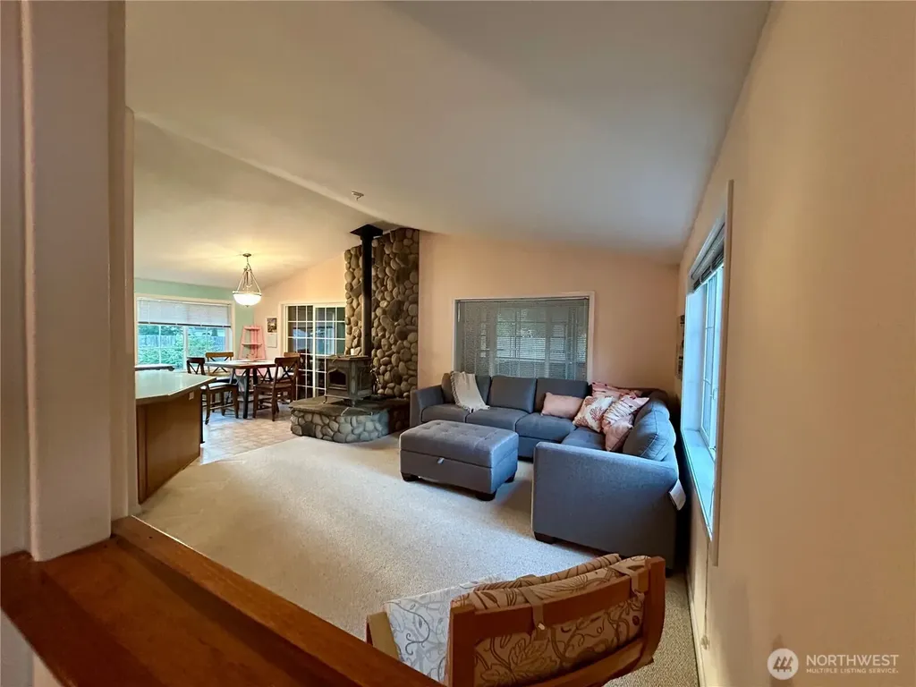 12977 Us Highway 12 Packwood WA 98361