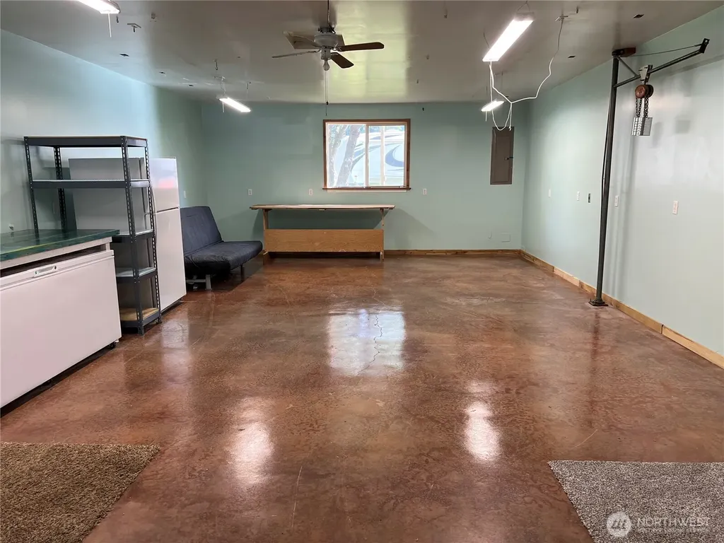 12977 Us Highway 12 Packwood WA 98361