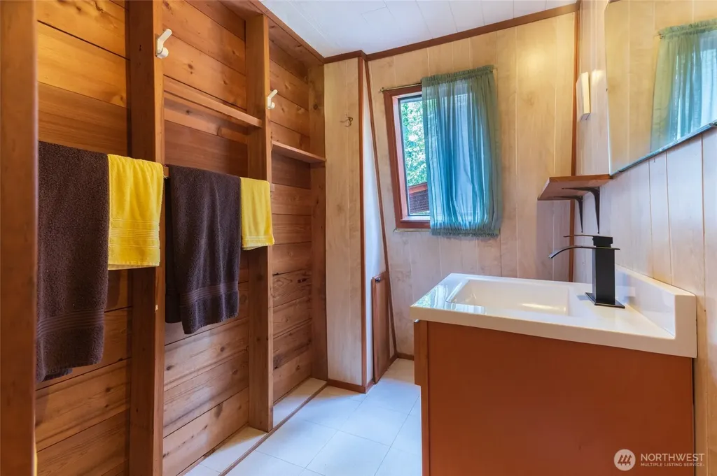 8216 Rose Valley Road Kelso WA 98626