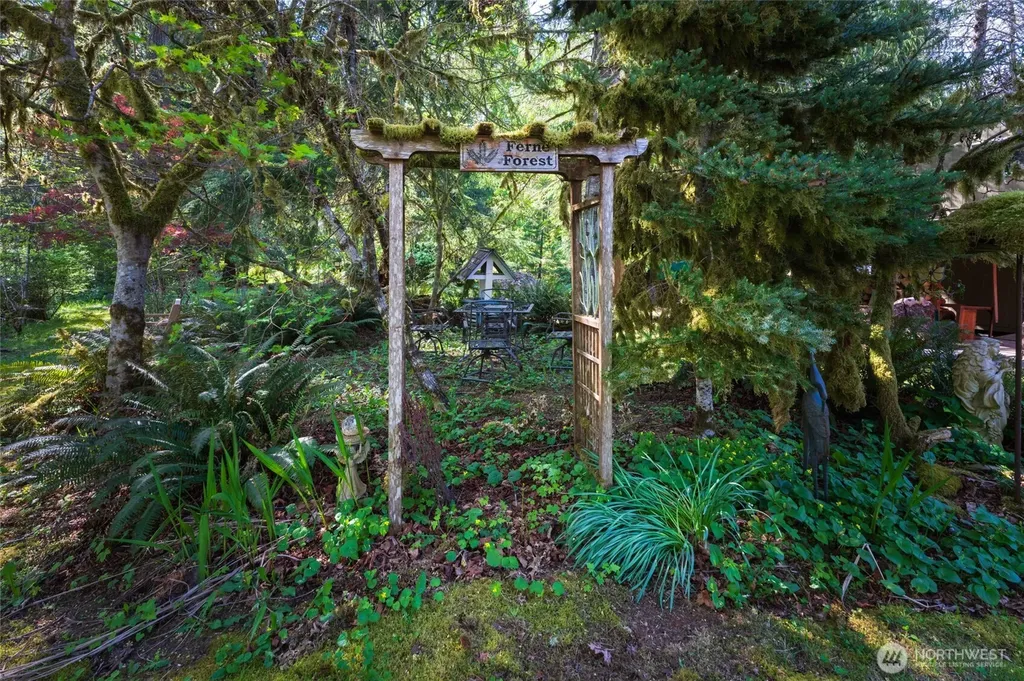 8216 Rose Valley Road Kelso WA 98626