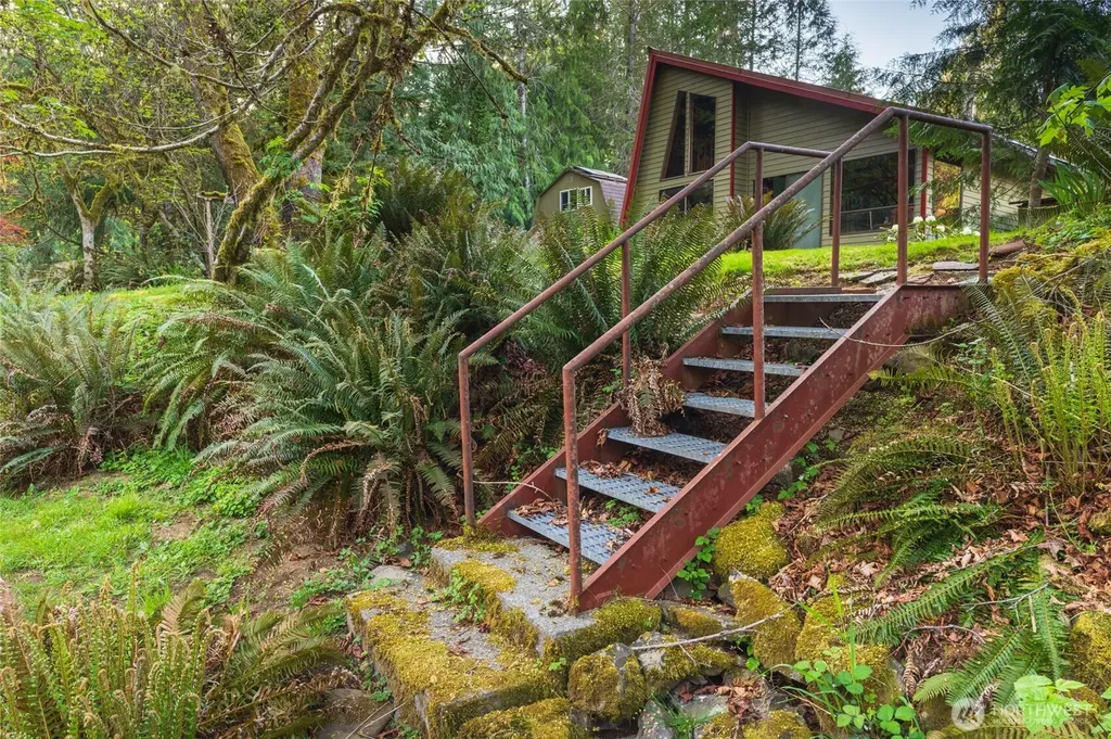 8216 Rose Valley Road Kelso WA 98626