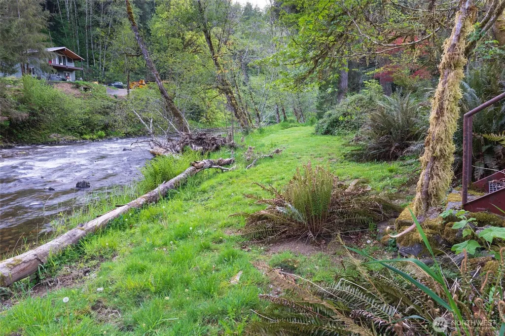 8216 Rose Valley Road Kelso WA 98626