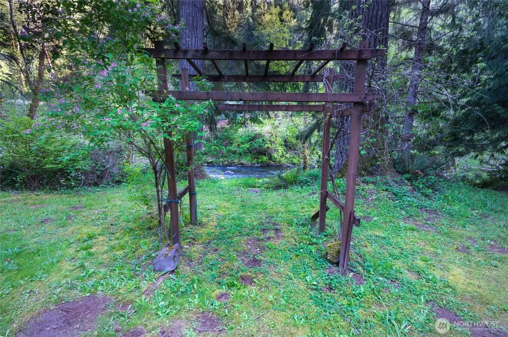 8216 Rose Valley Road Kelso WA 98626