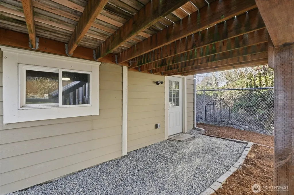 3557 S Hudson Street Seattle WA 98118