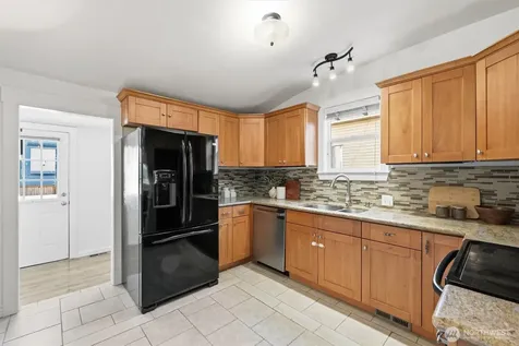 3557 S Hudson Street Seattle WA 98118