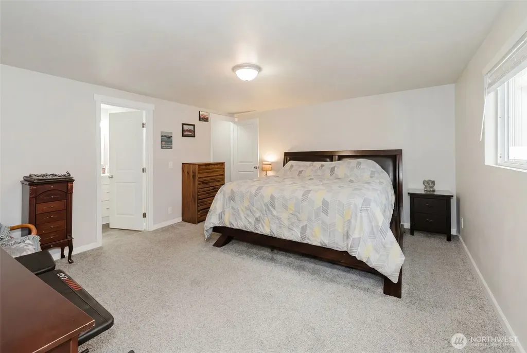 20 Judy Lane Belfair WA 98528