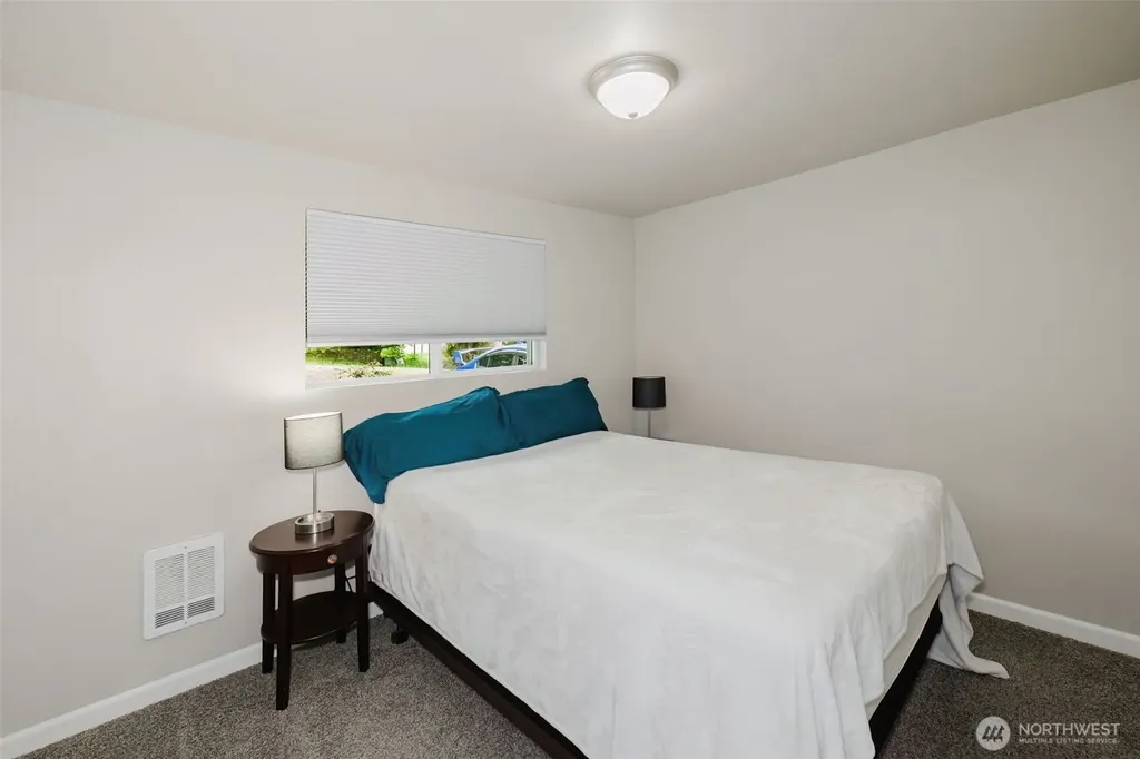 20 Judy Lane Belfair WA 98528