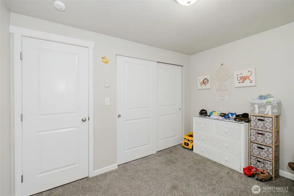 20 Judy Lane Belfair WA 98528