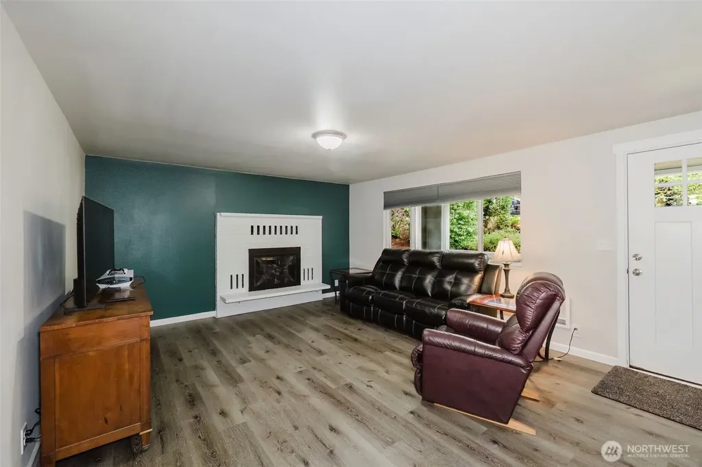 20 Judy Lane Belfair WA 98528