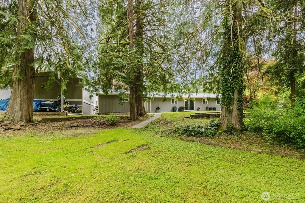 20 Judy Lane Belfair WA 98528