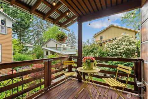 20215 15th Avenue NW Shoreline WA 98177