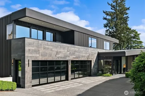 9345 NE 19th Street Clyde Hill WA 98004