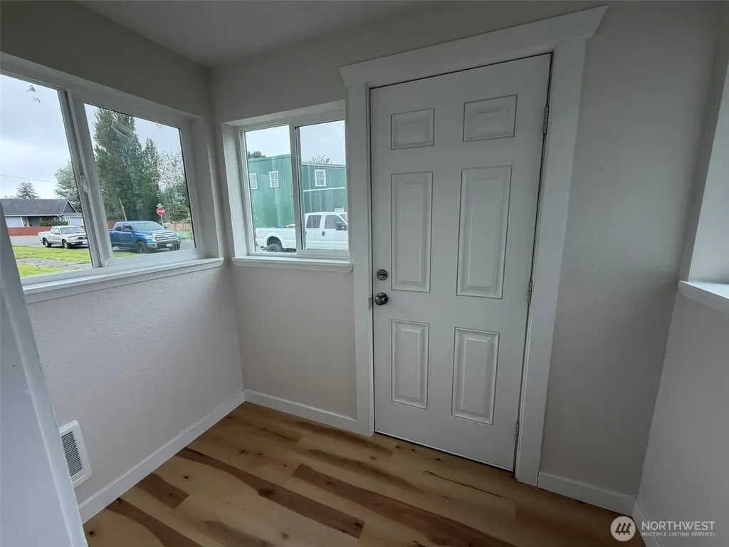 1009 W 1st Street Aberdeen WA 98520