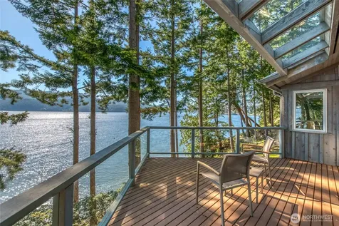 1424 Palisades Drive Orcas Island WA 98245
