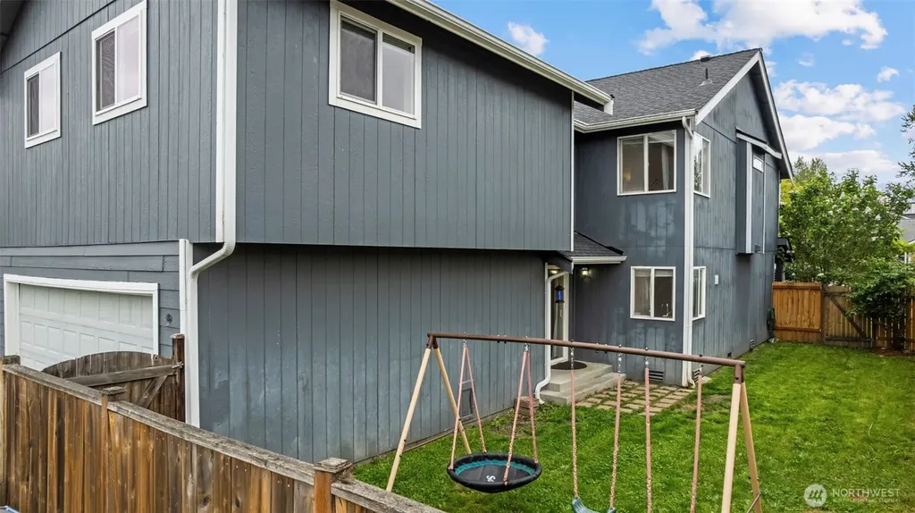16076 Lakeview Avenue SE Monroe WA 98272