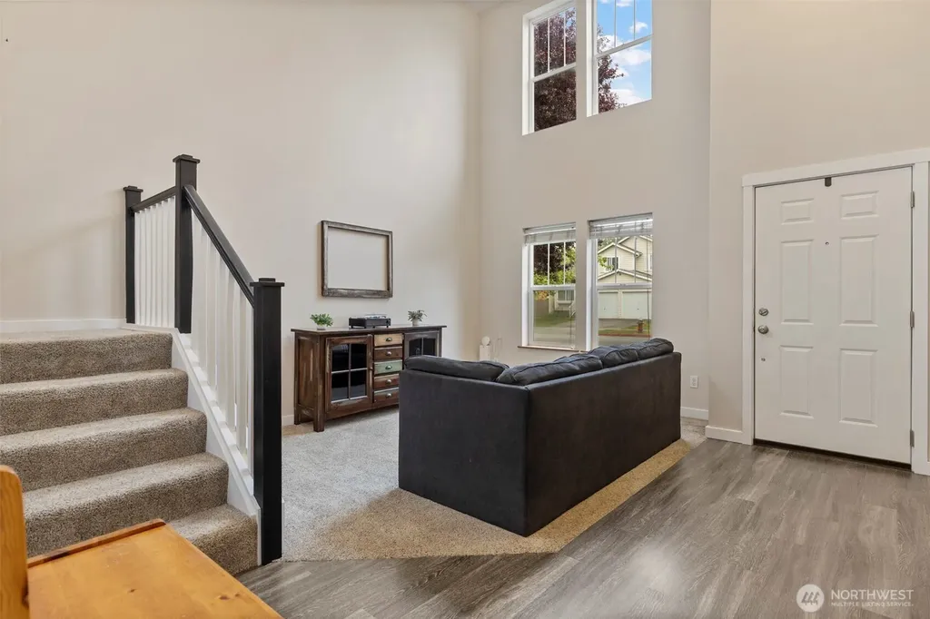 16076 Lakeview Avenue SE Monroe WA 98272
