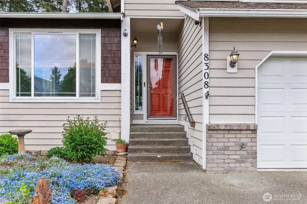 8308 49th Loop SE Olympia WA 98513