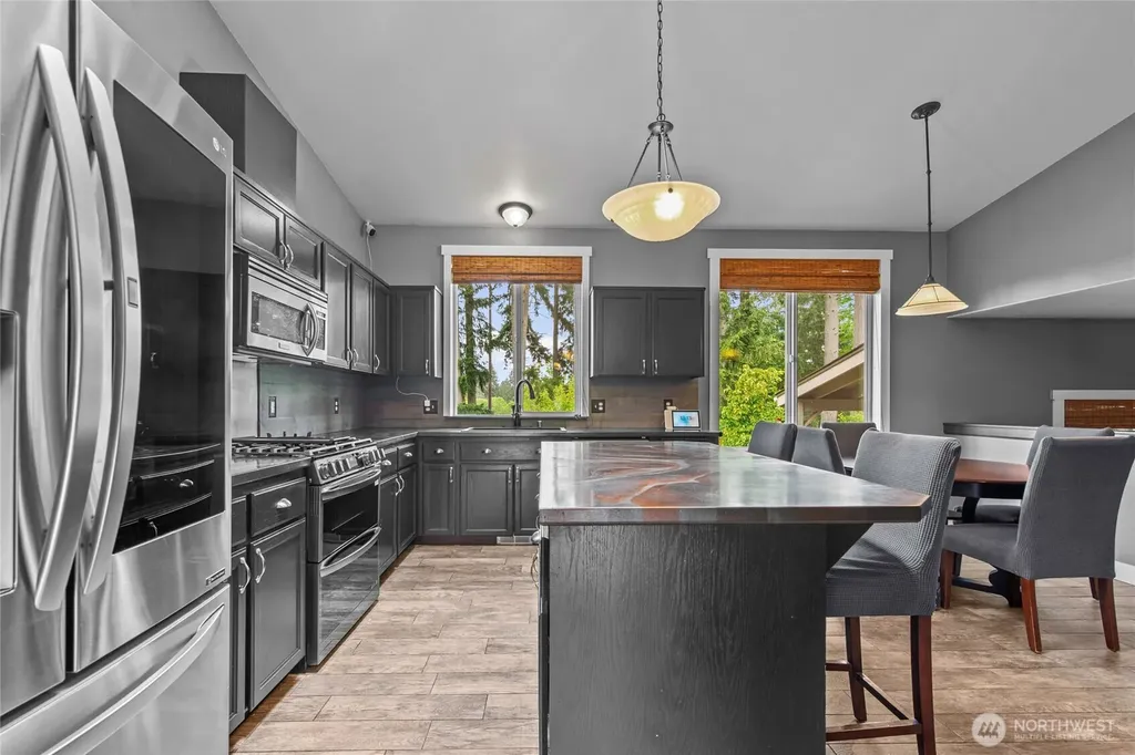 8308 49th Loop SE Olympia WA 98513