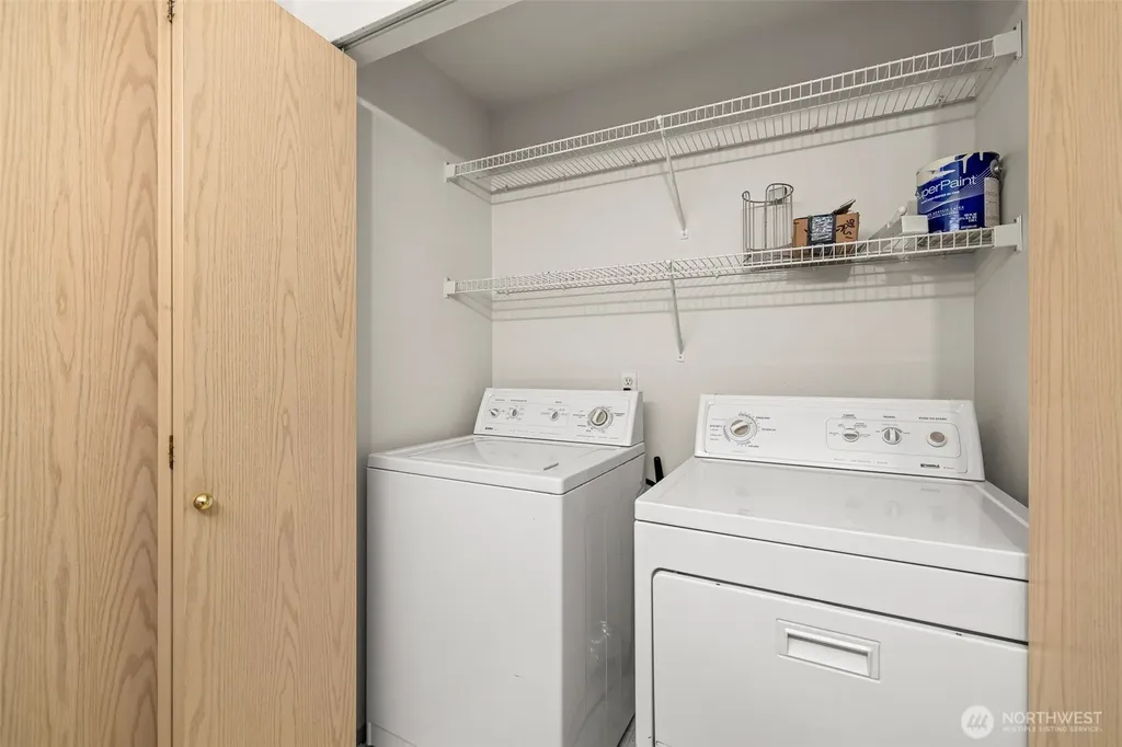 5410 S 236th Place Kent WA 98032
