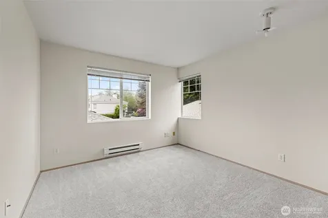 5410 S 236th Place Kent WA 98032